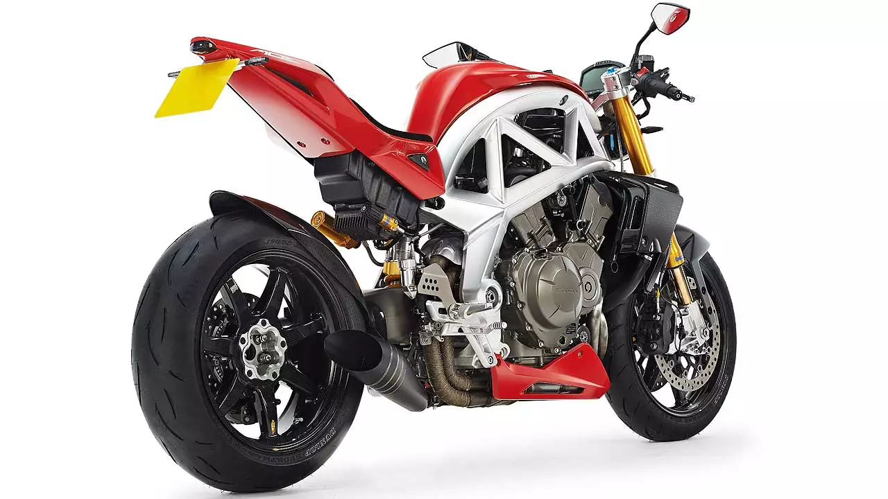 Ariel Ace as a naked streetfighter