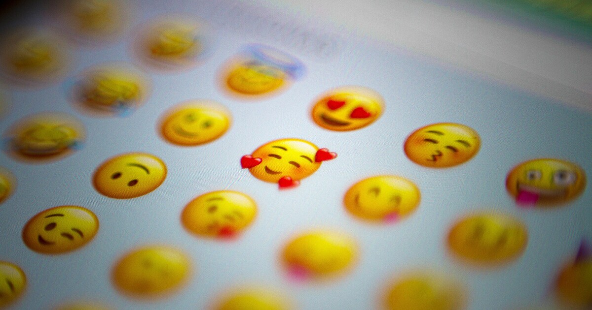 Emoji use in texts boosts relationship closeness Emoji use in texts boosts relationship closeness