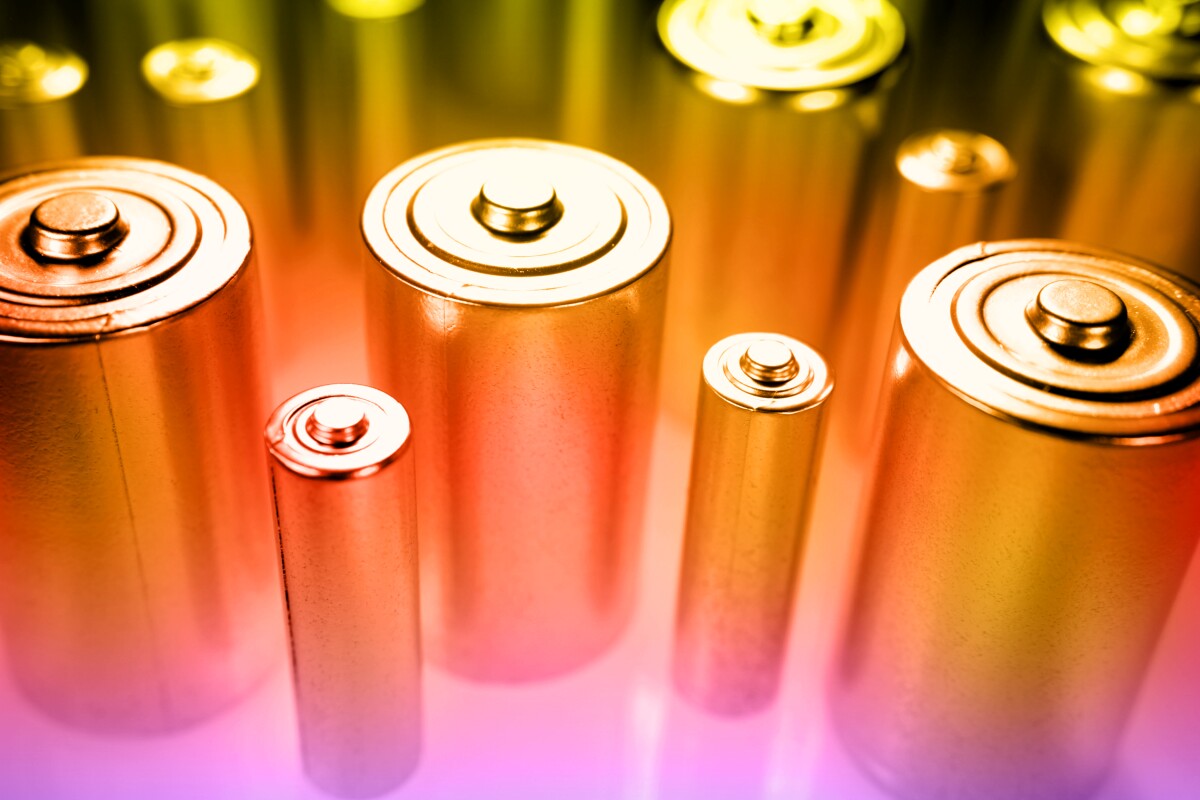 A breakthrough in battery
                architecture could lead to lithium batteries with far
                greater energy densities than those used today