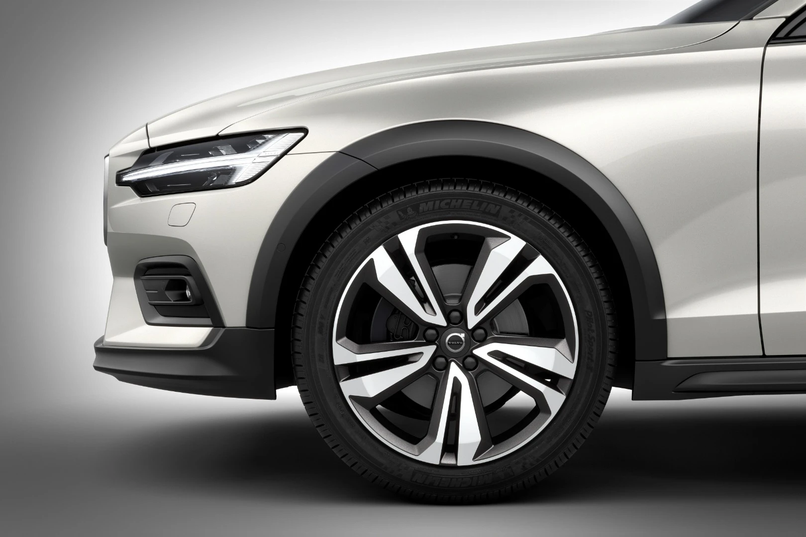 The Cross Country comes standard with AWD and a variety of useful assistance/safety features