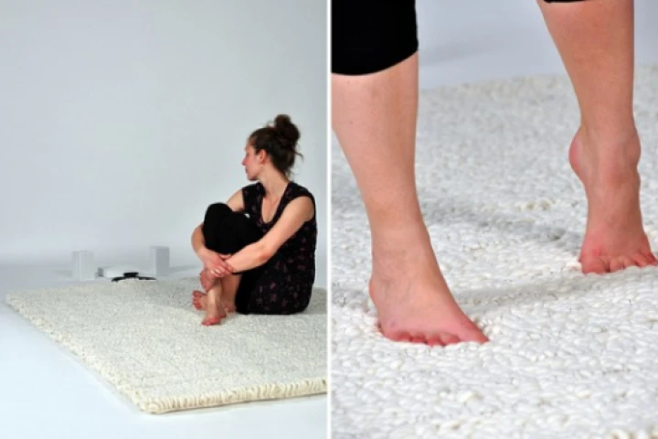 The carpet radio makes you a human antenna