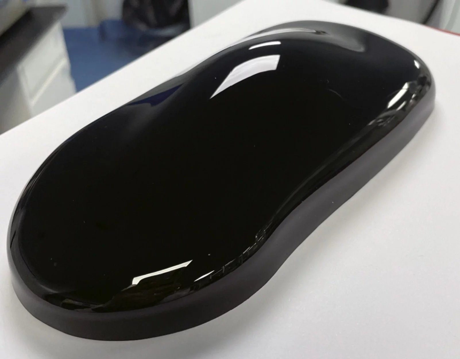 Demonstration car model coated with CB-CNT ultra-black coating