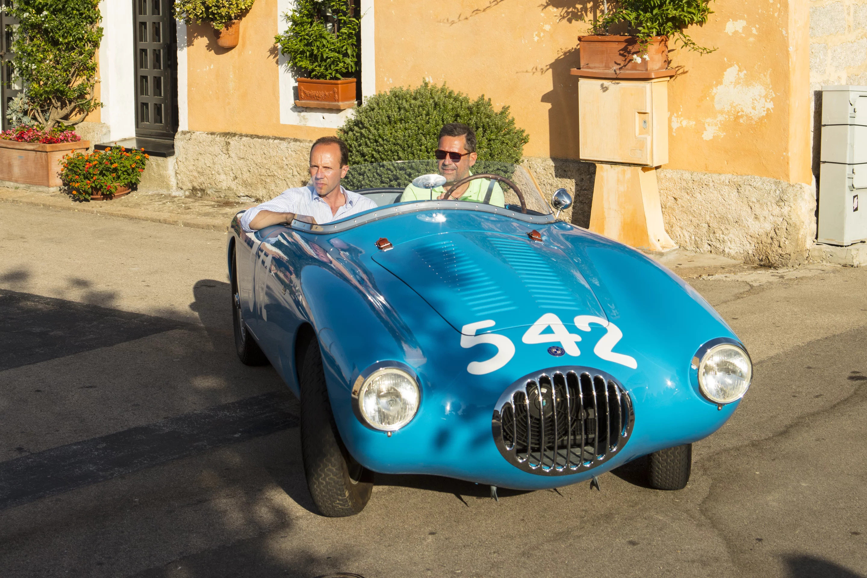 Enzo Moroni’s 1954 blue France Osca Mt4 Morelli won the Jury Prize in the “Cars of the Mille Miglia” Class