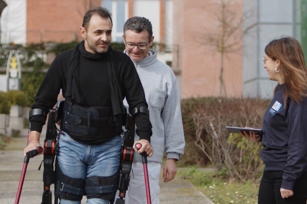 Two users of the Twin demonstrated the exoskeleton at the unveiling of the device