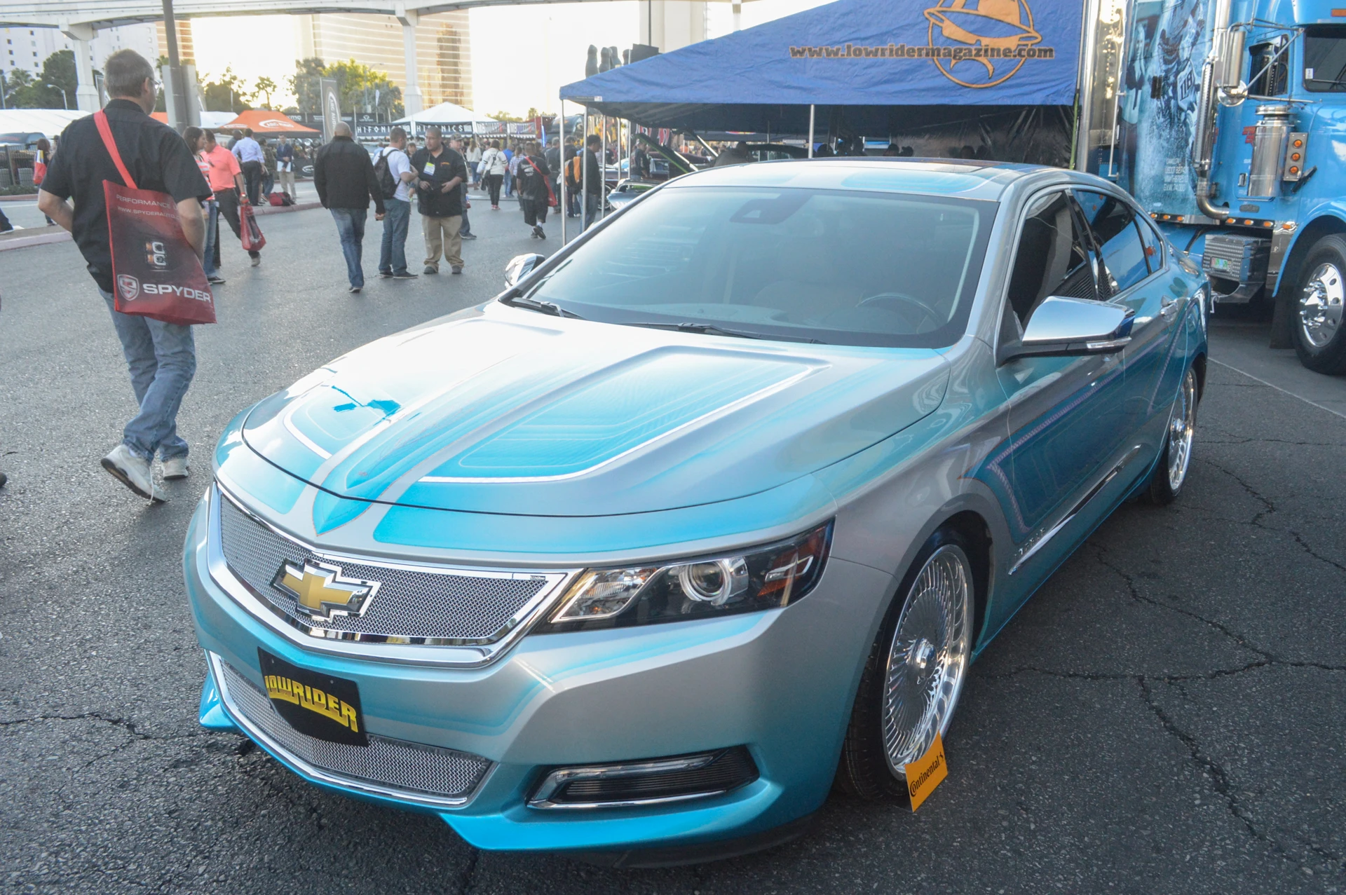 Lowrider 2014 Chevy Impala (Photo: C.C. Weiss/Gizmag)