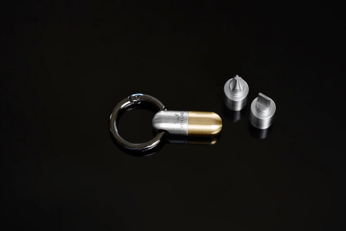 At its smallest, the Multi-Tool Capsule looks nearly identical to the Microcarry Microblade Pill