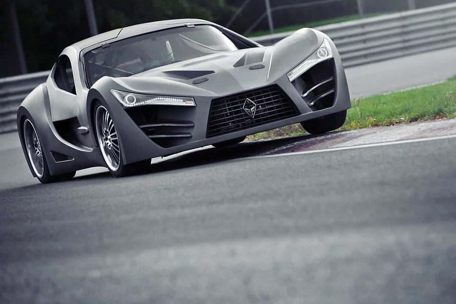 The Felino cB7 is aimed at the international market