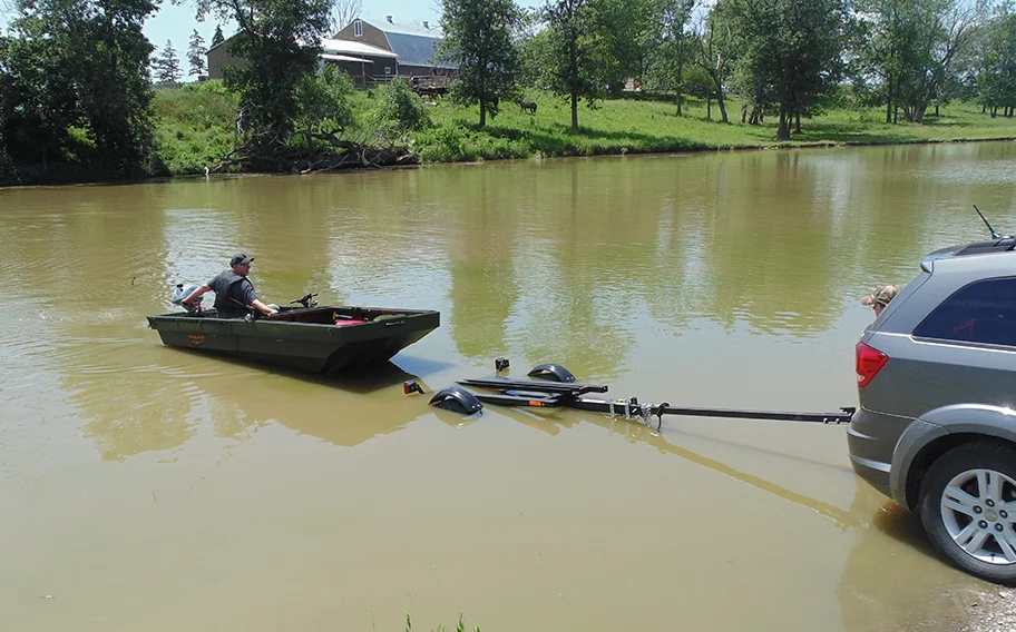 The On Road Tetra-POD will allow you to tow your gear-hauling trailer boat via highways and byways