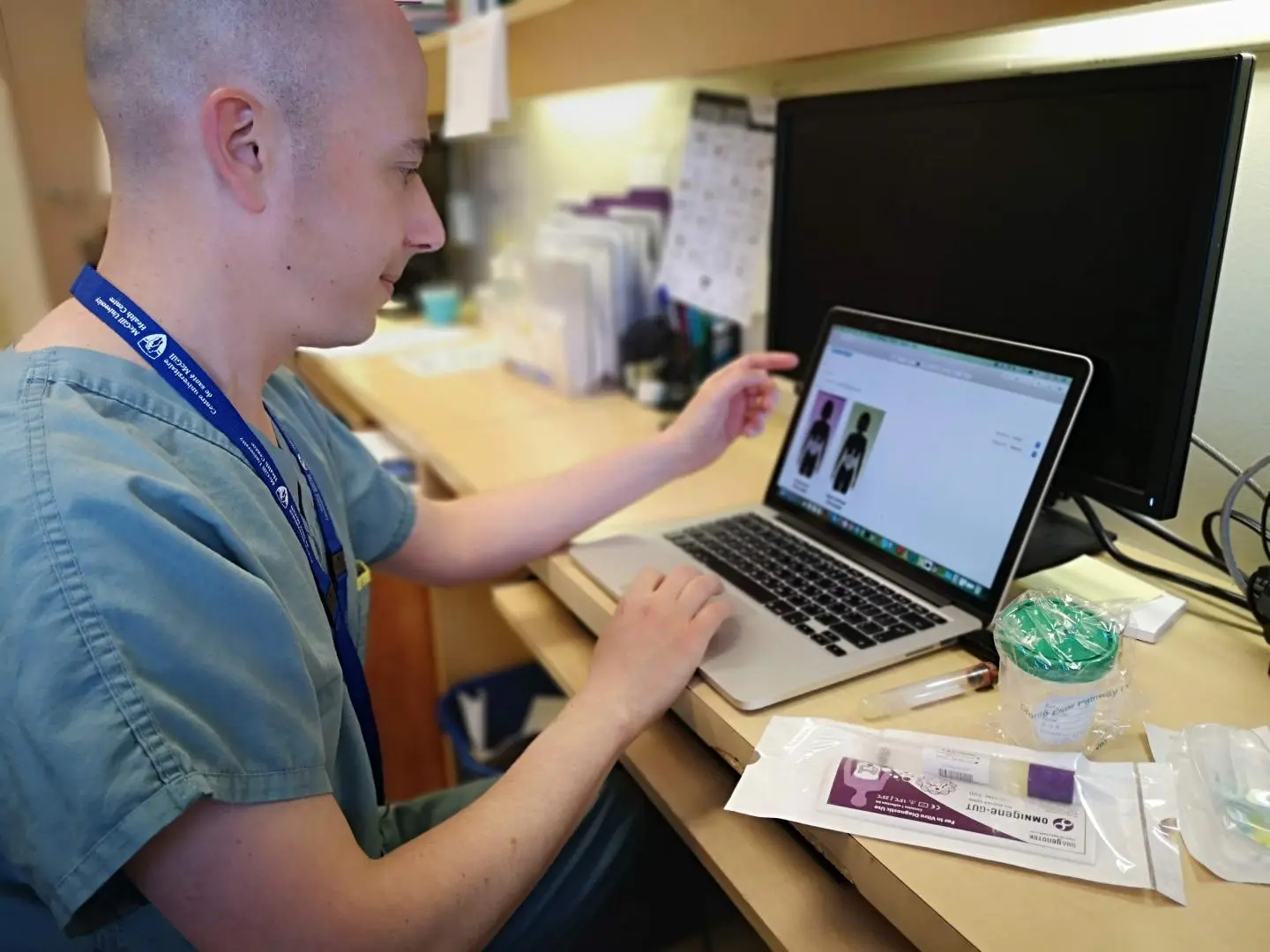 Amir Minerbi, first author on the paper, along with his colleagues, have found a correlation between fibromyalgia and alterations in the gut microbiome