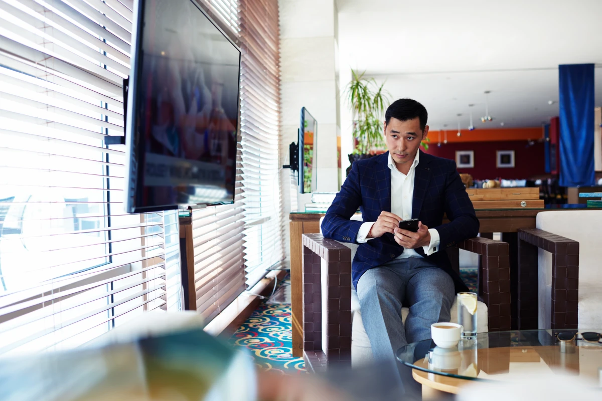 Soundlly sends information from TV broadcasts to mobile devices, via ultrasound