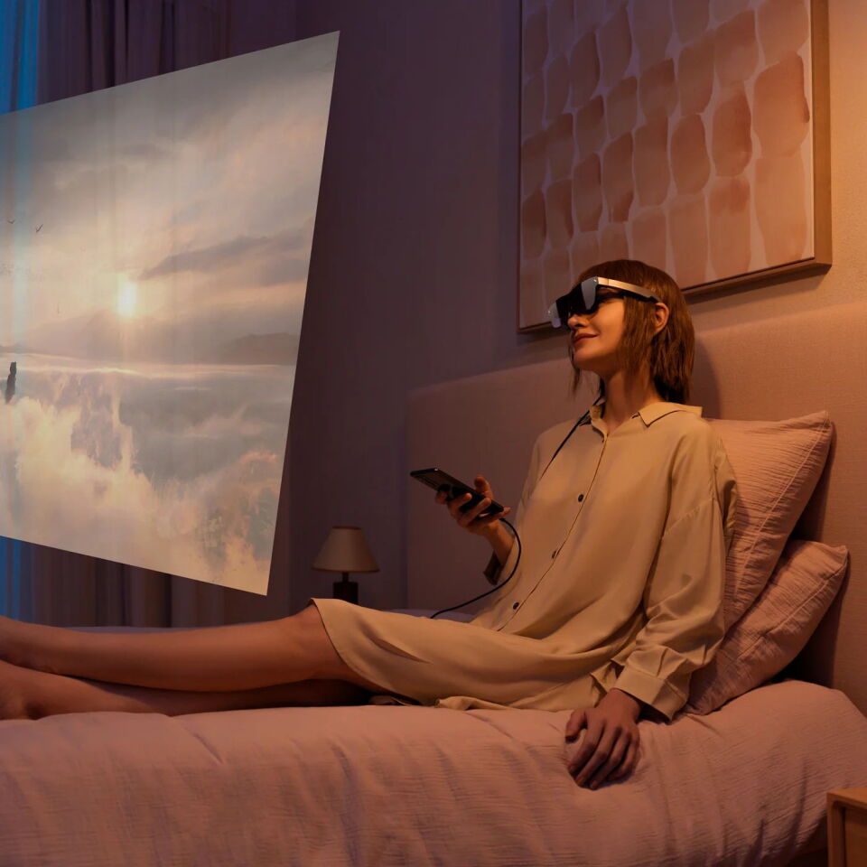 RayNeo's Air 2 XR glasses are reported capable of positioning a 200-inch virtual screen about 6 meters away from the user's eyes