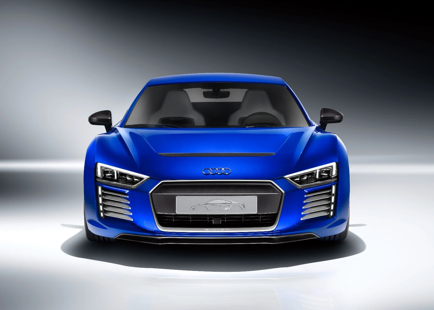 In addition to a 456-hp motor setup and 92-kWh battery, the R8 e-tron piloted has an array of sensors