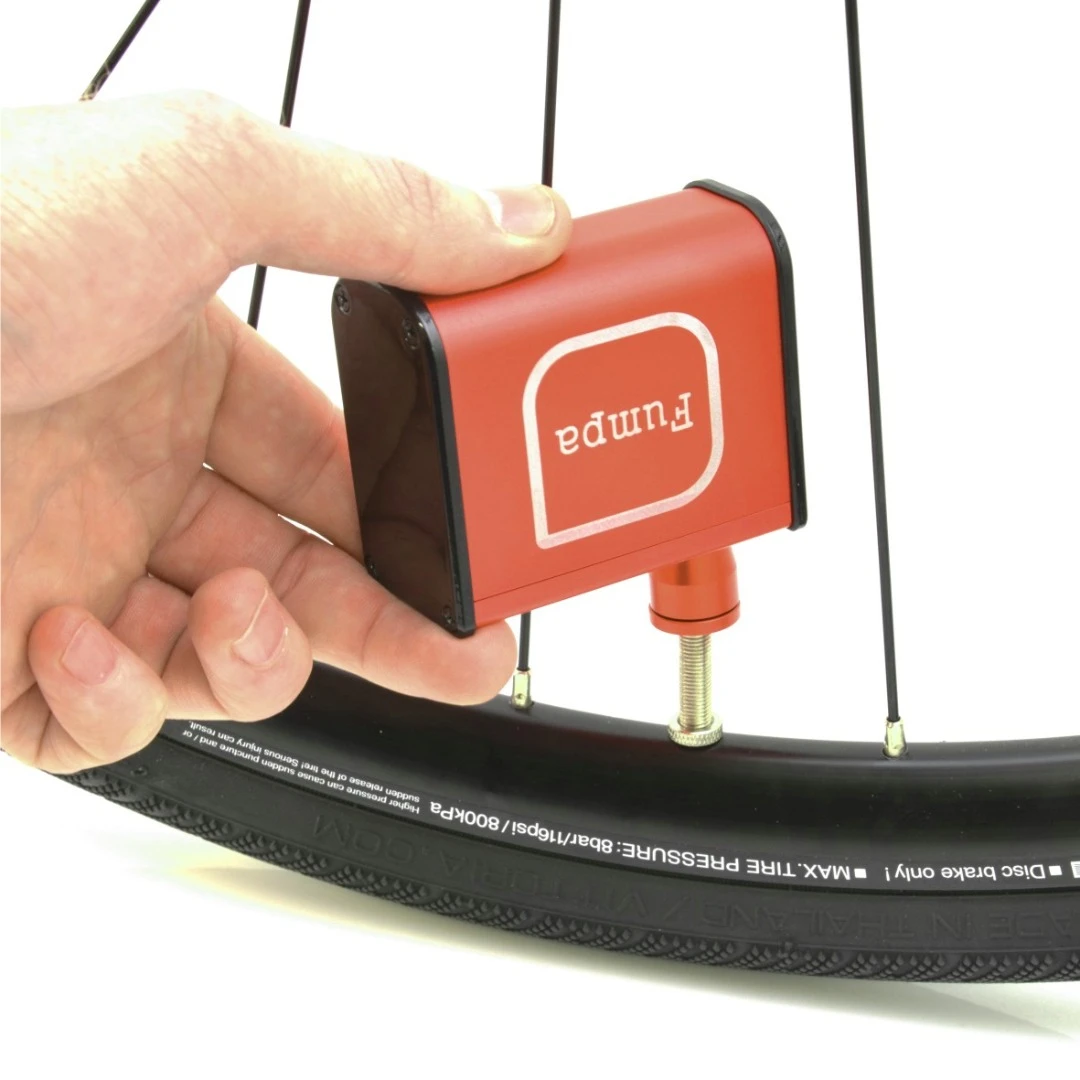 The miniFumpa is a pocket-sized electric tire pump