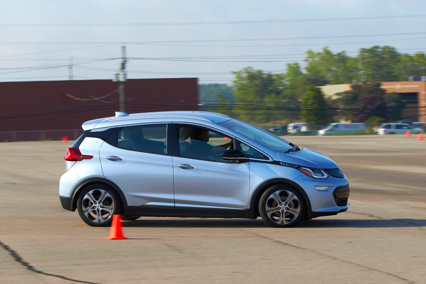 Even after a morning of being driven hard, the three demo cars had each used less than half of their battery life