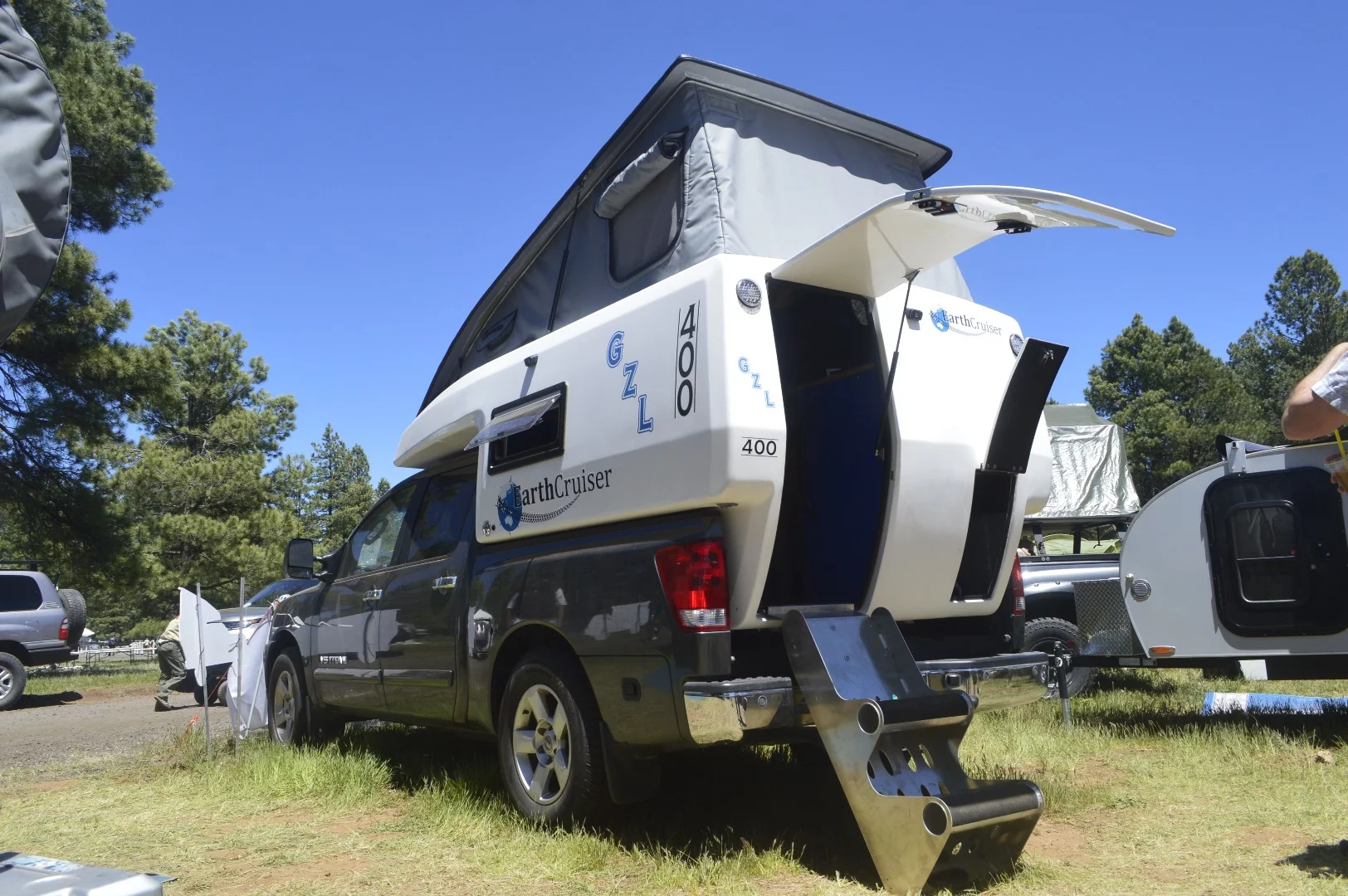 The GZL 400 is sized for half-ton pickups like the Chevy Silverado, Nissan Titan and Toyota Tundra