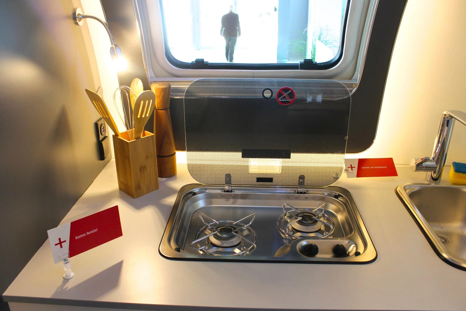 Dual-burner stove