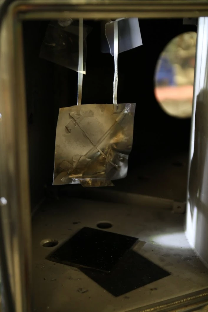 Pendulum for measuring thrust