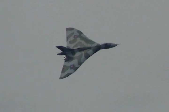 Avro Vulcan XH558 at the Farnborough Airshow 2008