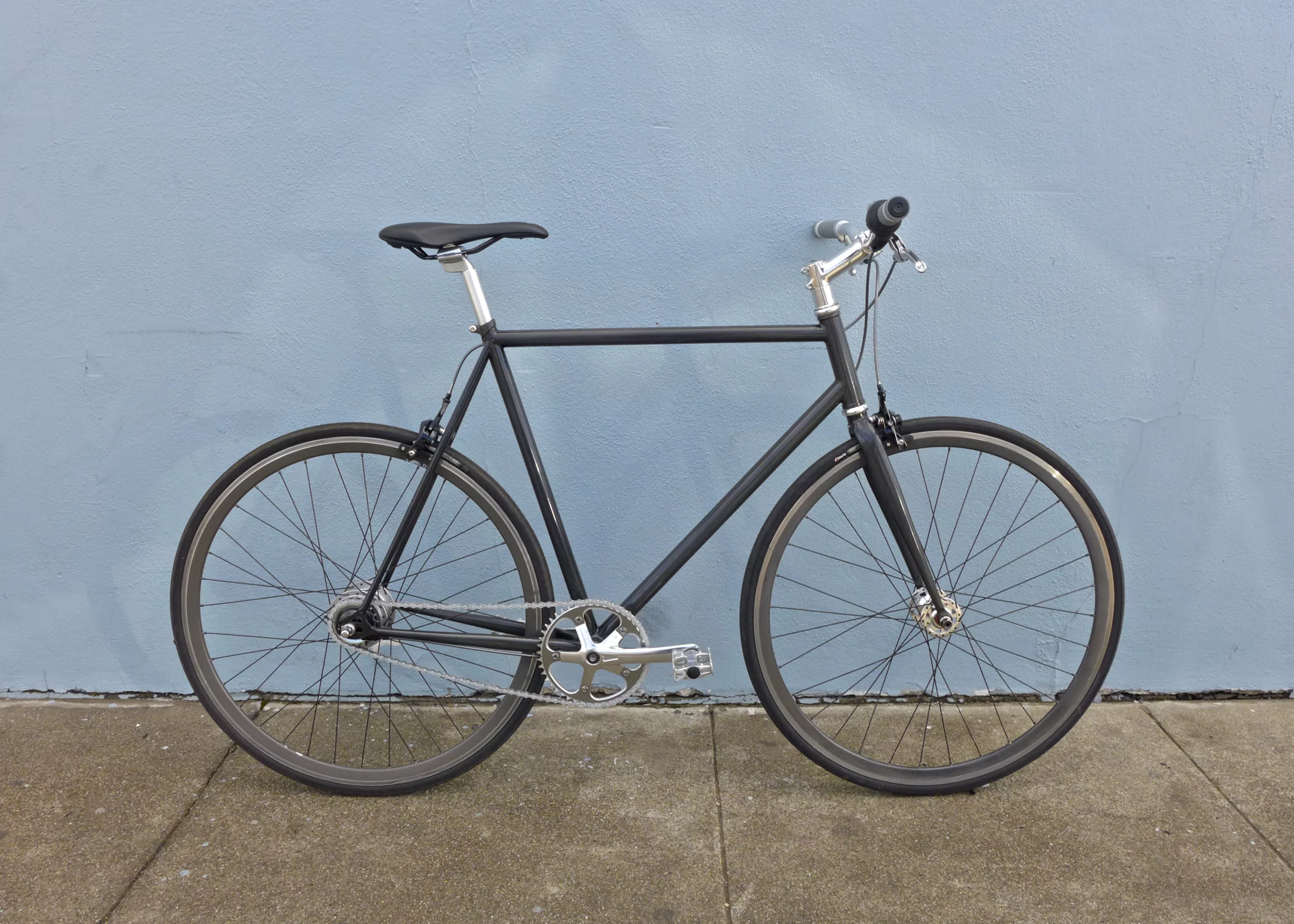 The 8-speed Lumen 8 by day