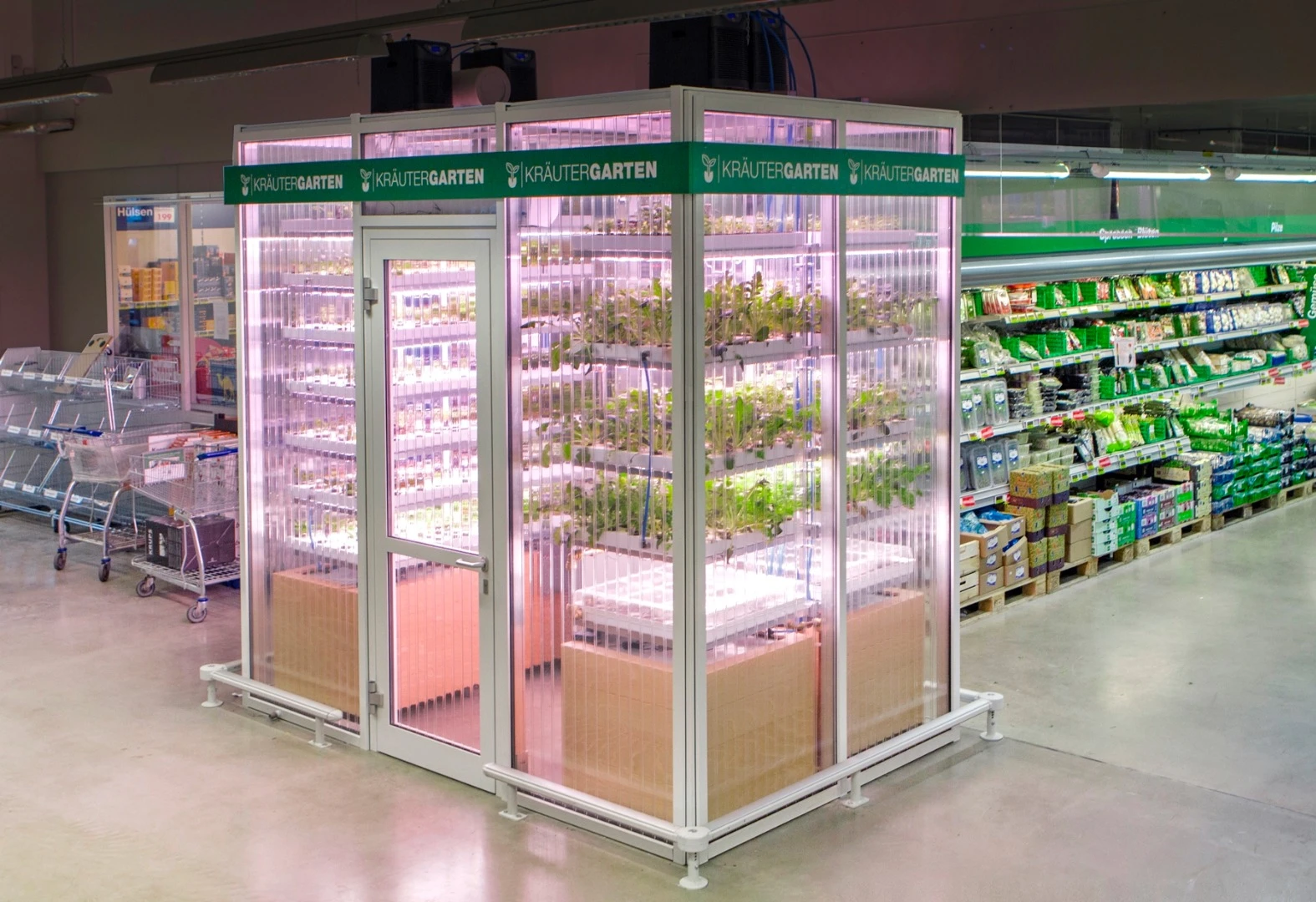 The INFARM is part of a pilot project at the METRO Cash & Carry wholesale store in the Berlin district of Friedrichshain