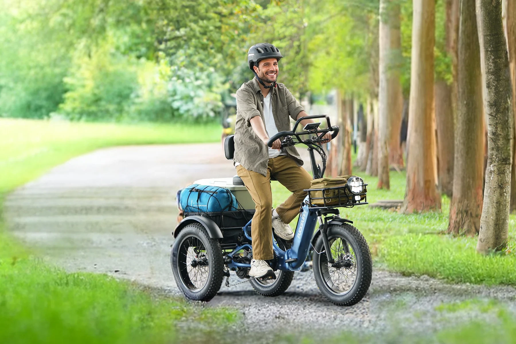 Could e-trike-packing become as popular as bikepacking with the help of a Rottweiler?