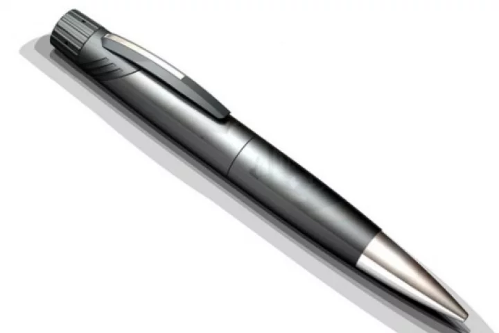 Pen-shaped DVR