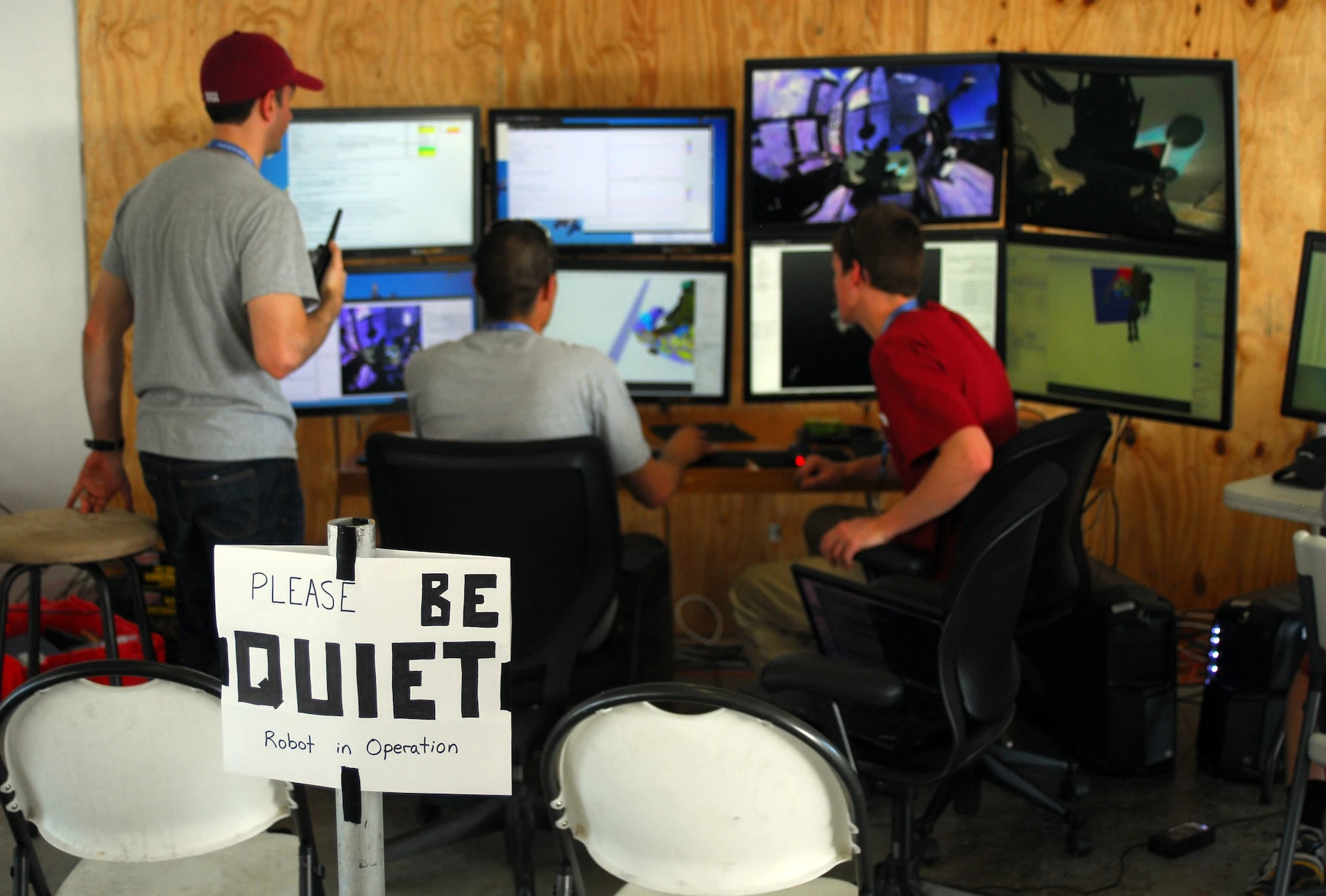 Robot control station