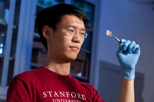 Researchers at the Stanford University have developed a flexible see-through li-ion battery