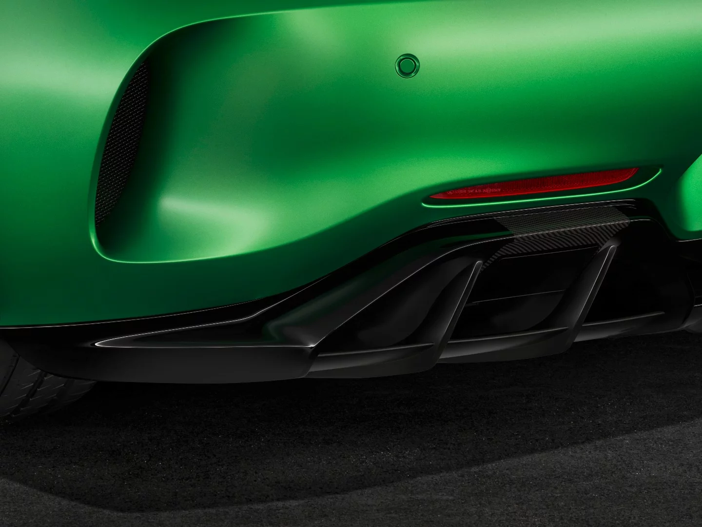 The left and right exhaust tips are difficult to see until you get close up