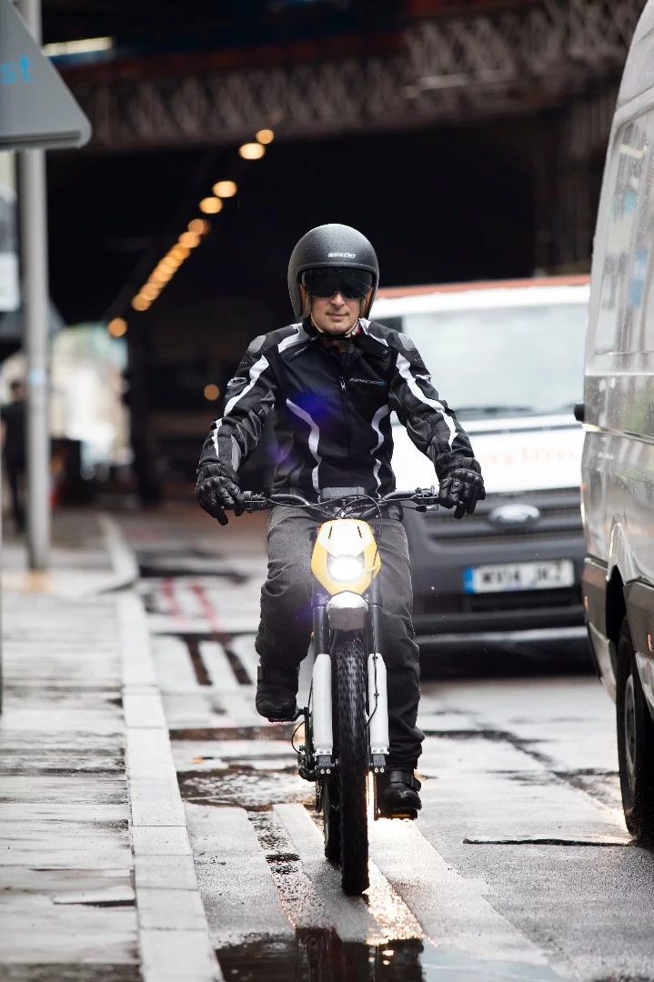 The Bultaco S slips through the traffic easily
