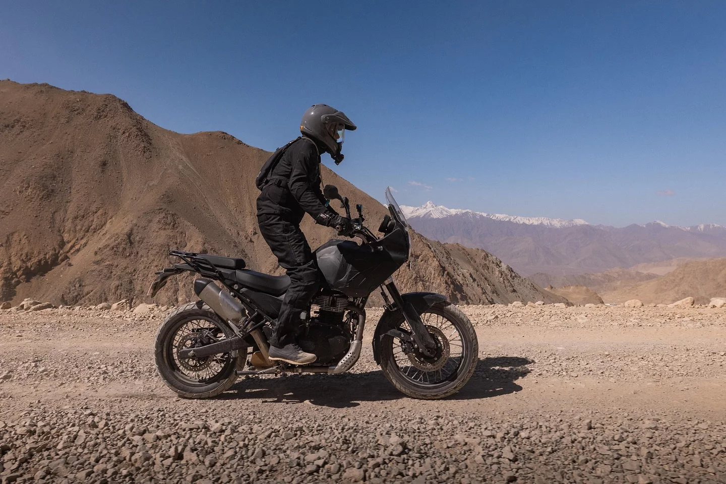 The updated Himalayan looks to be more of a tourer than an off-roader with its standard-sized dual-purpose tires