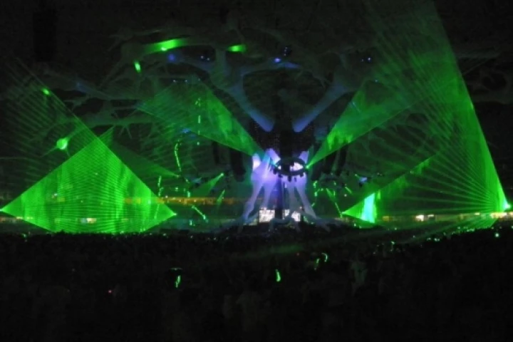 Ecstasy use is widespread in the dance music scene worldwide.