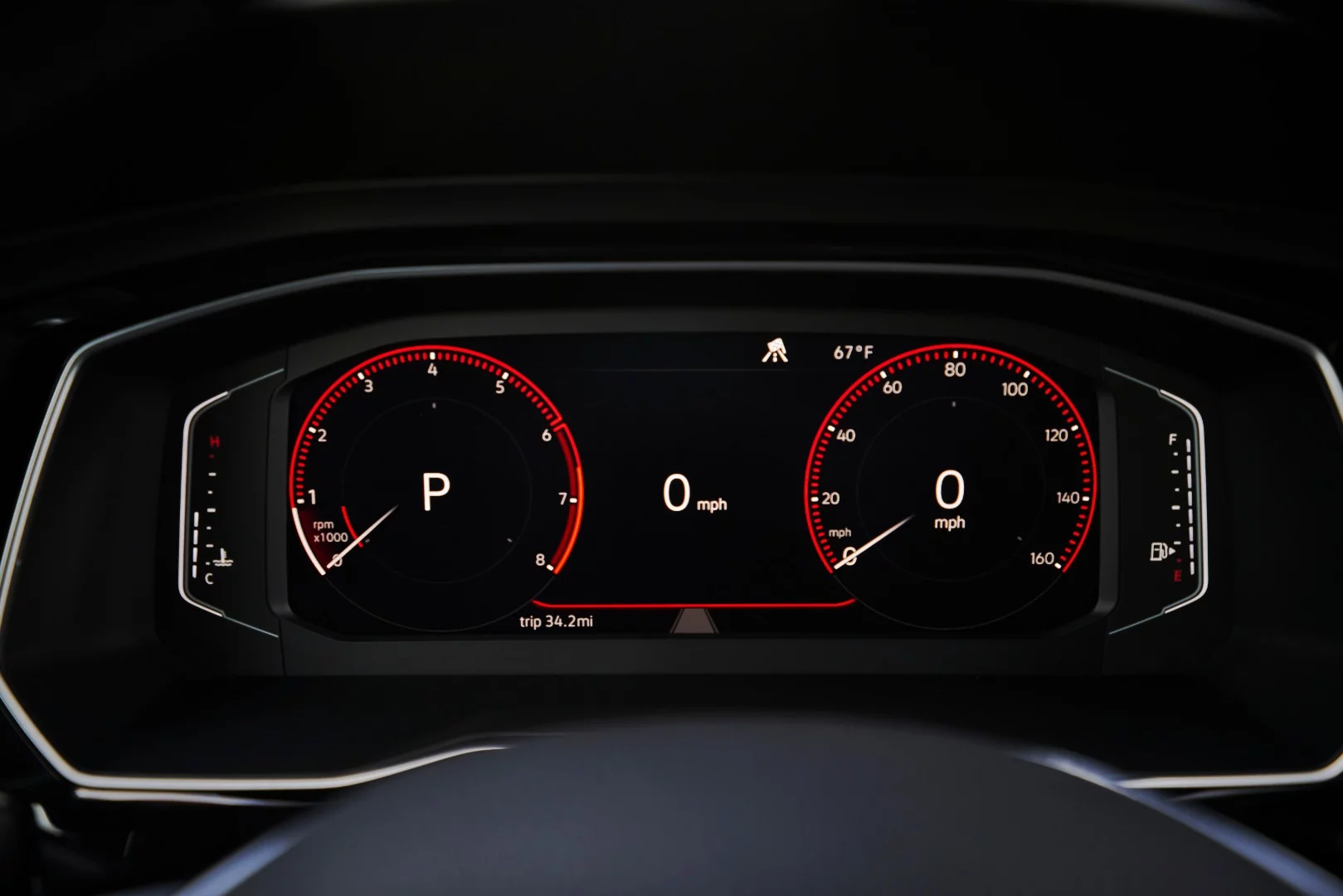 The virtual instrument cluster and gauges are easy to see from any angle and very well done in the 2019 Jetta