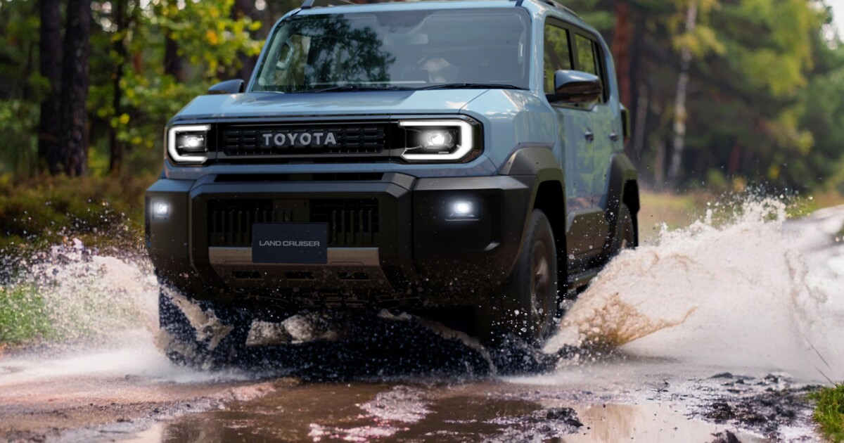 Toyota’s tiny, boxy Land Cruiser FJ goes off-road in 2026 Toyota’s tiny, boxy Land Cruiser FJ goes off-road in 2026