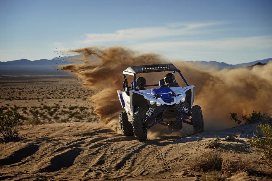Polaris equips its new YXZ1000R with a three-cylinder engine and five-speed manual transmission