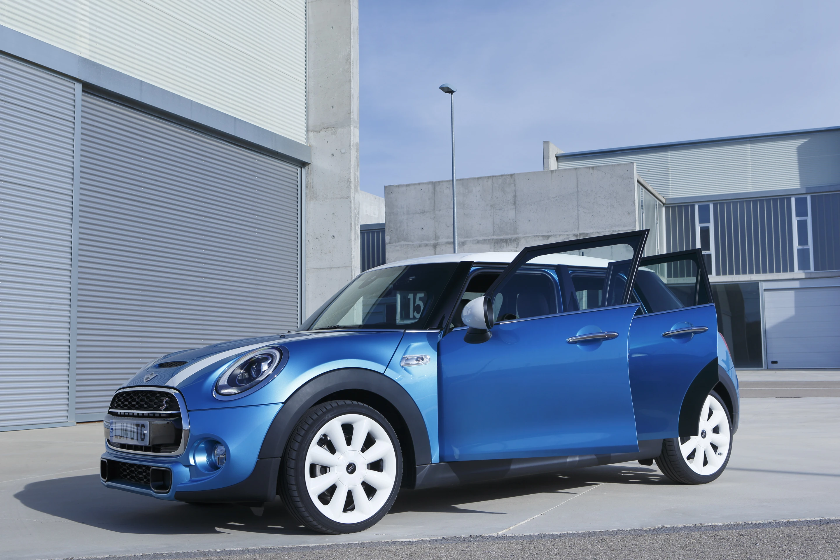 The 5-door Mini Cooper S with doors open
