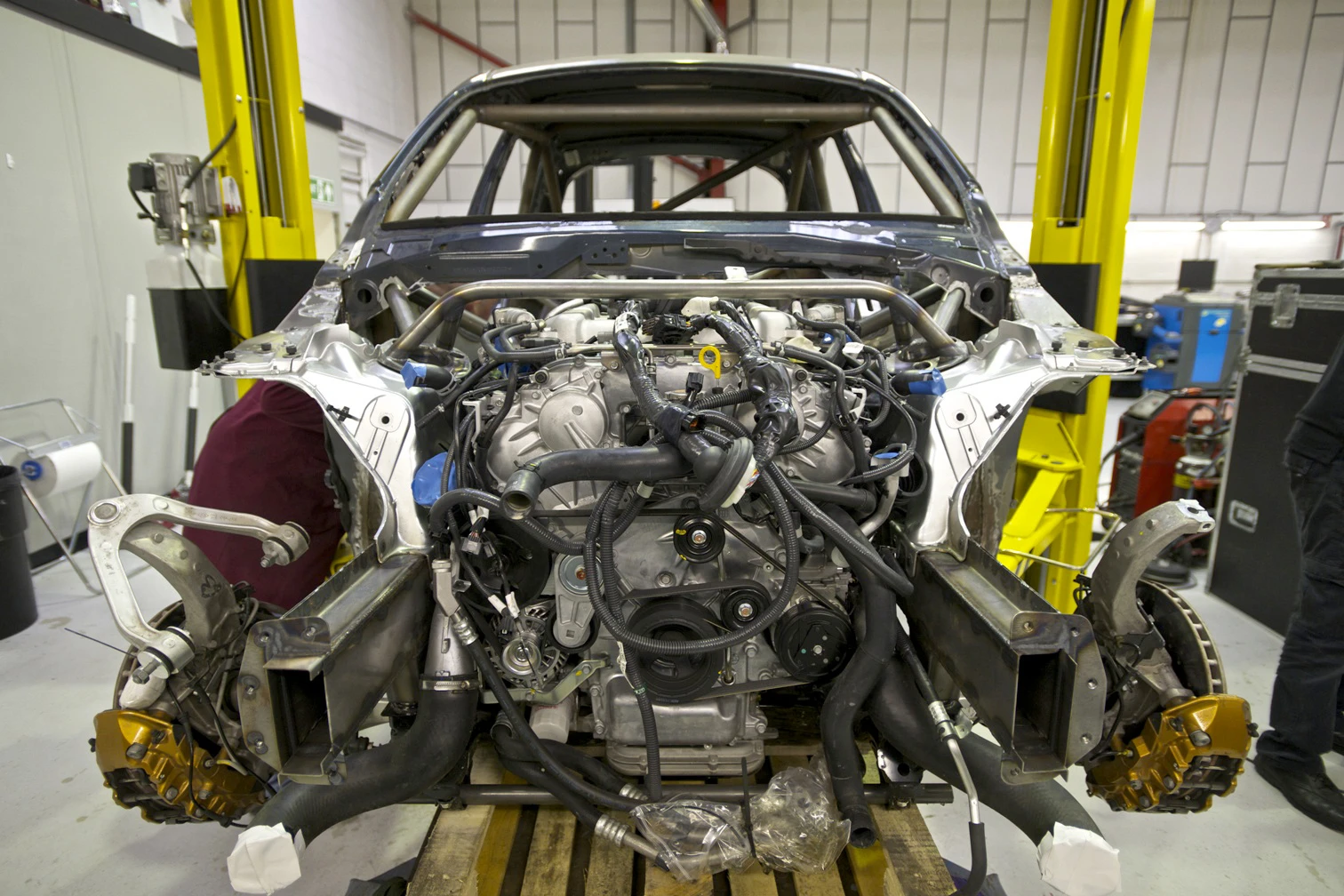 Nissan's JUKE-R concept: in progress