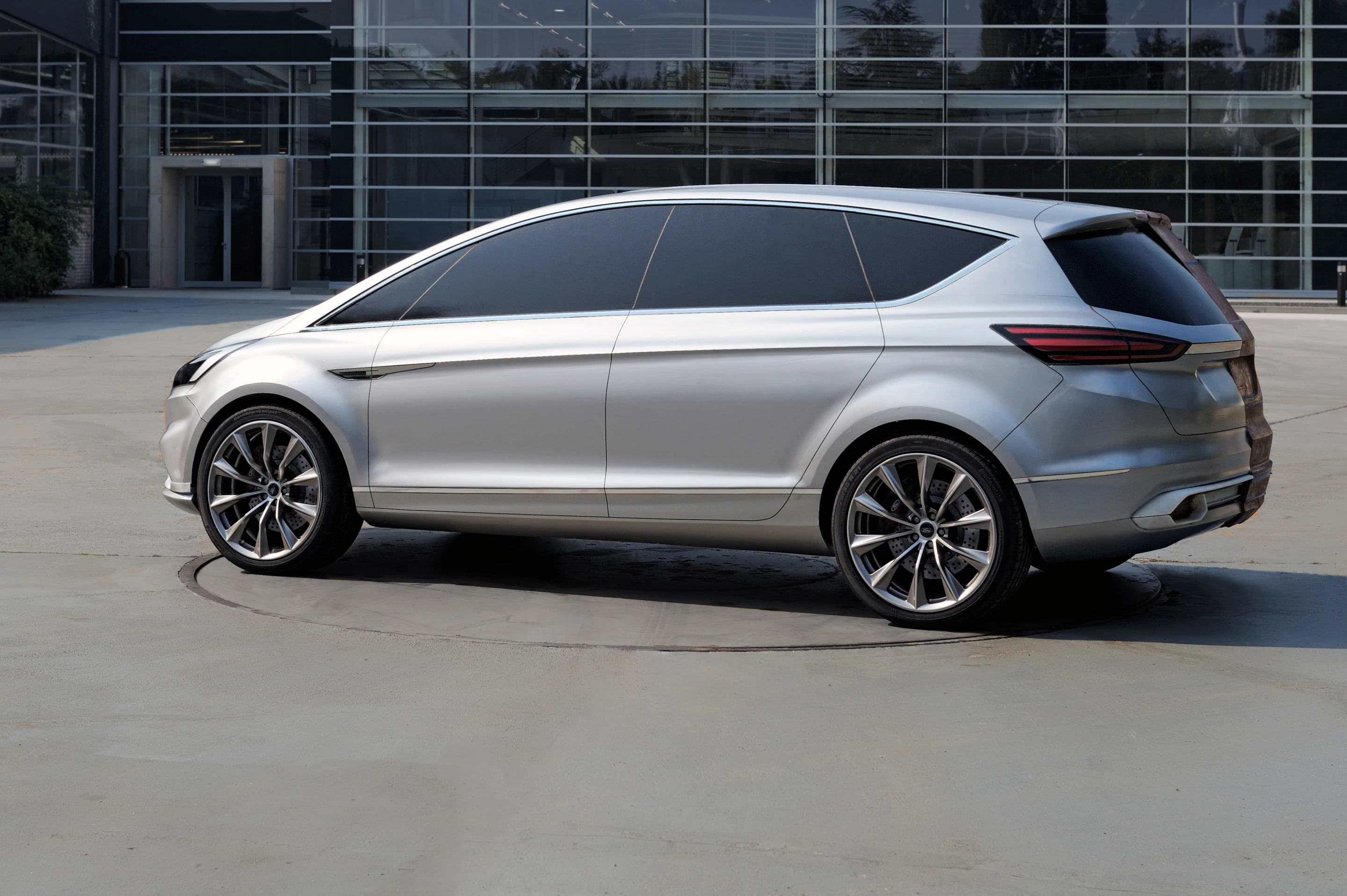 The Ford S-Max Concept after finishing