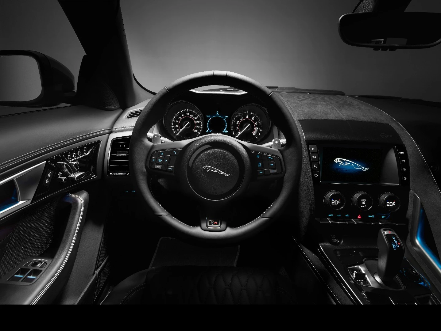The Jaguar F-Type SVR cockpit