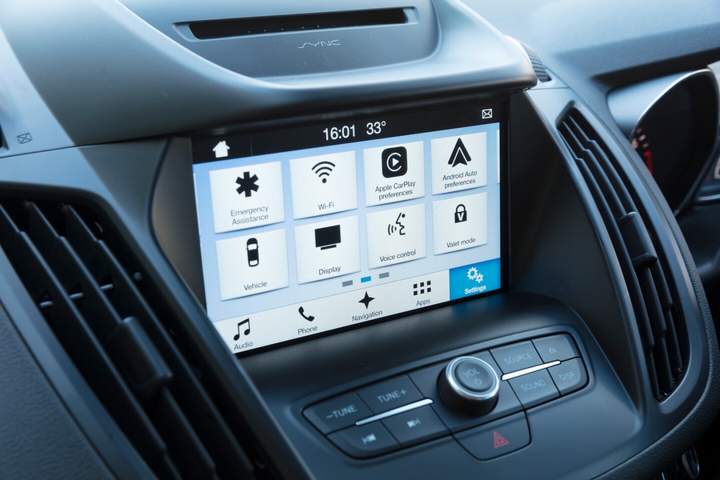 Review 2017 Ford Escape is a worthy Kuga killer