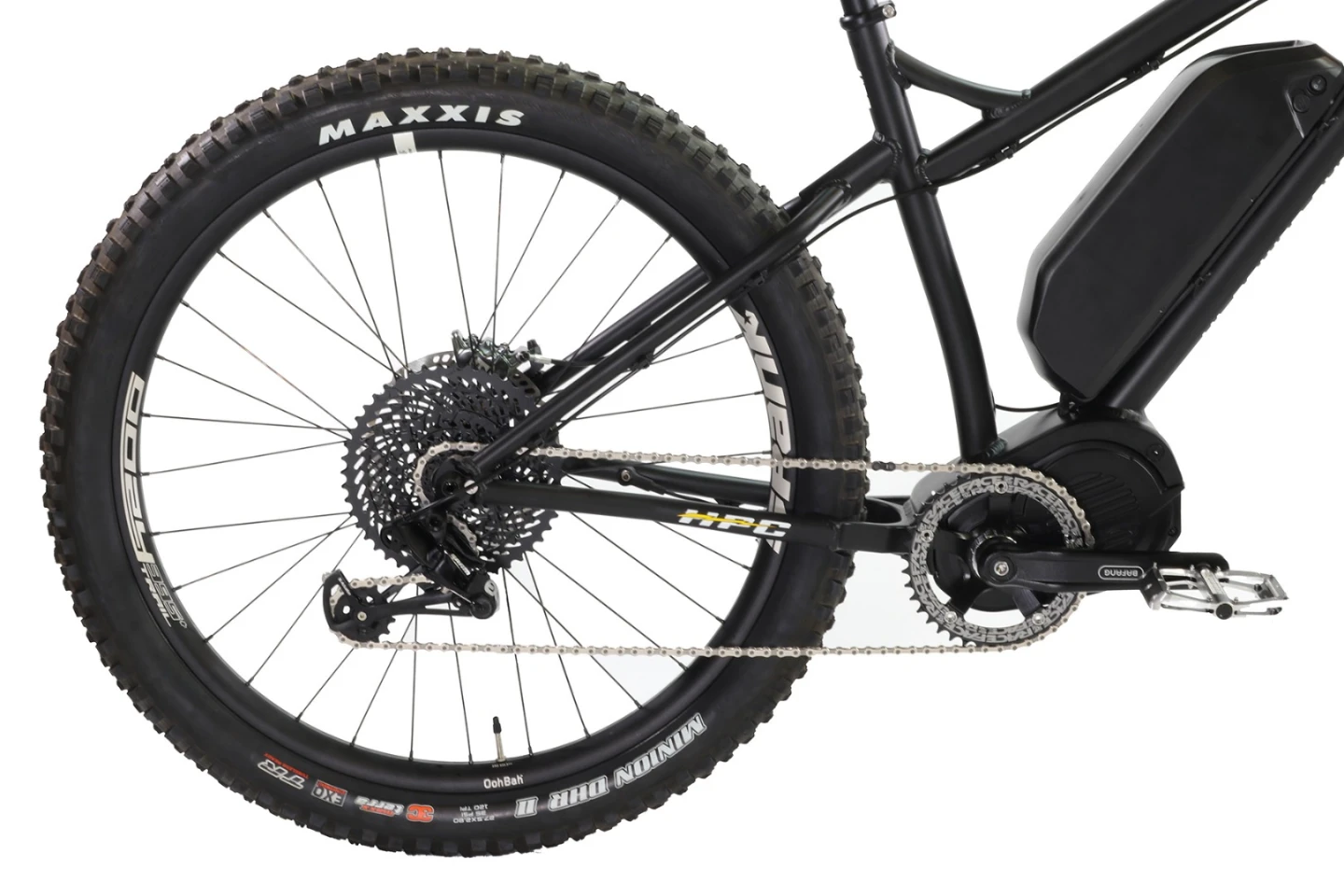 The Scout Pro features a 6061-T6 aluminum frame and custom hydroformed tubing that is hand-welded one at a time in California by HPC