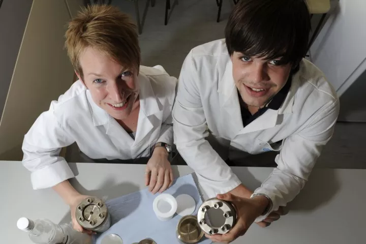 Dr. Nichola Coleman and Cameron Abercrombie, a final year Chemistry student from the University of Greenwich