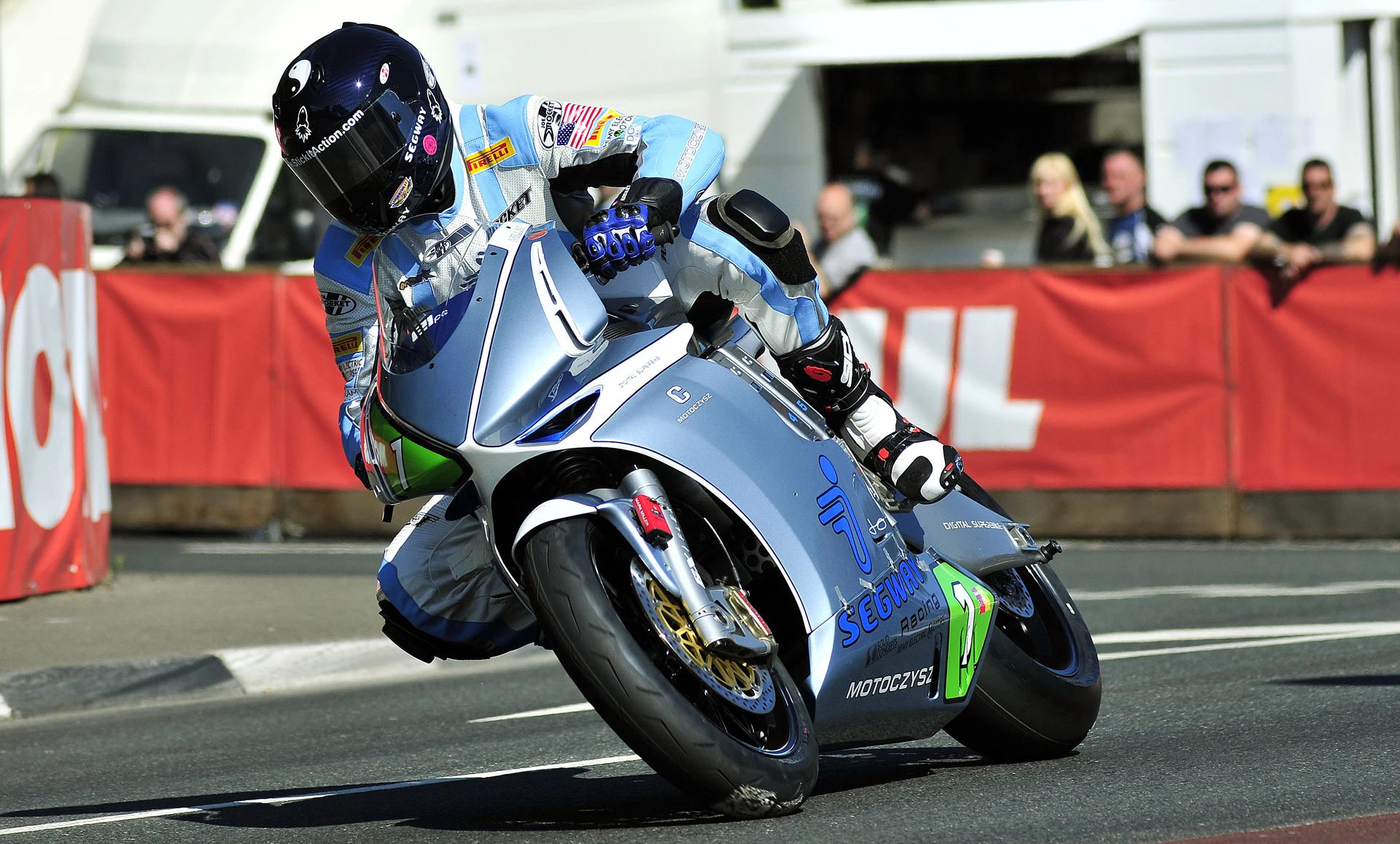 Mark Miller on the Motoczysz
