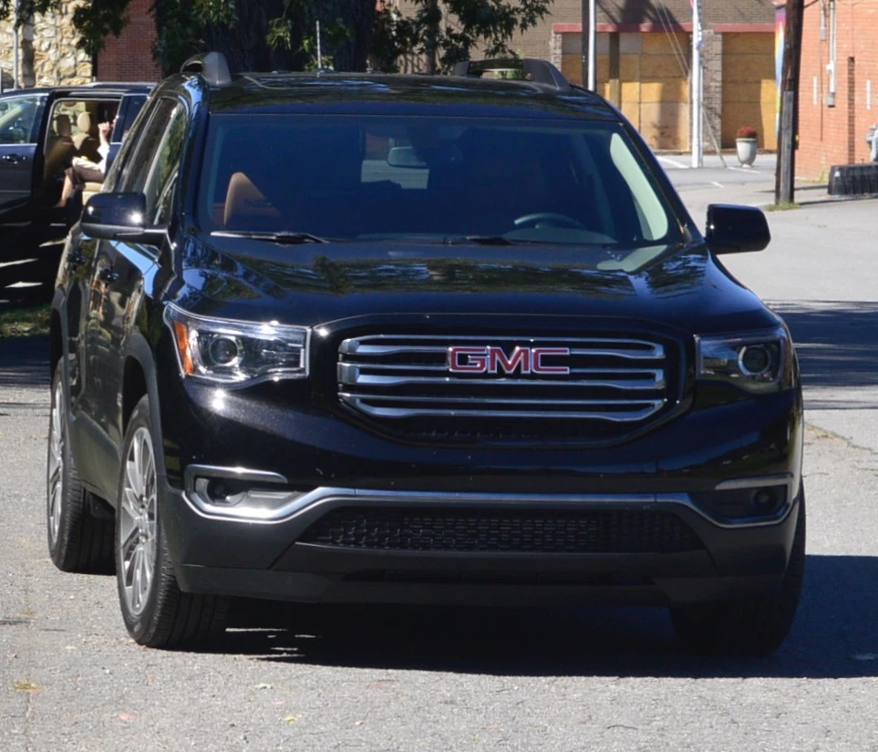 2017 GMC Acadia AWD SLT-1