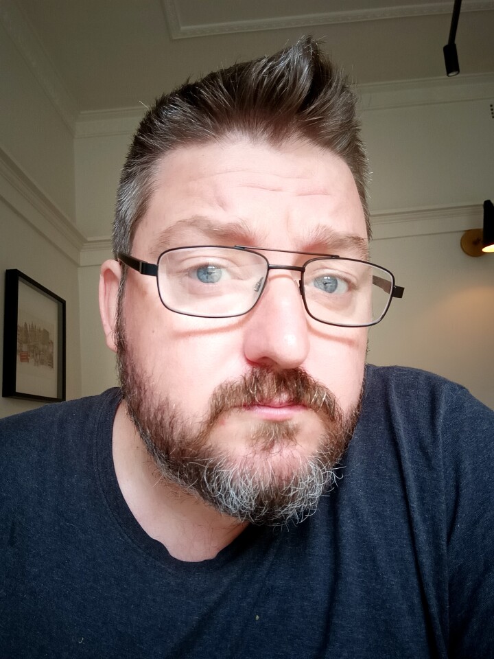 Doogee S95 Pro sample image: selfie cam with beauty filter, which is hardly required when you've got a head like this one