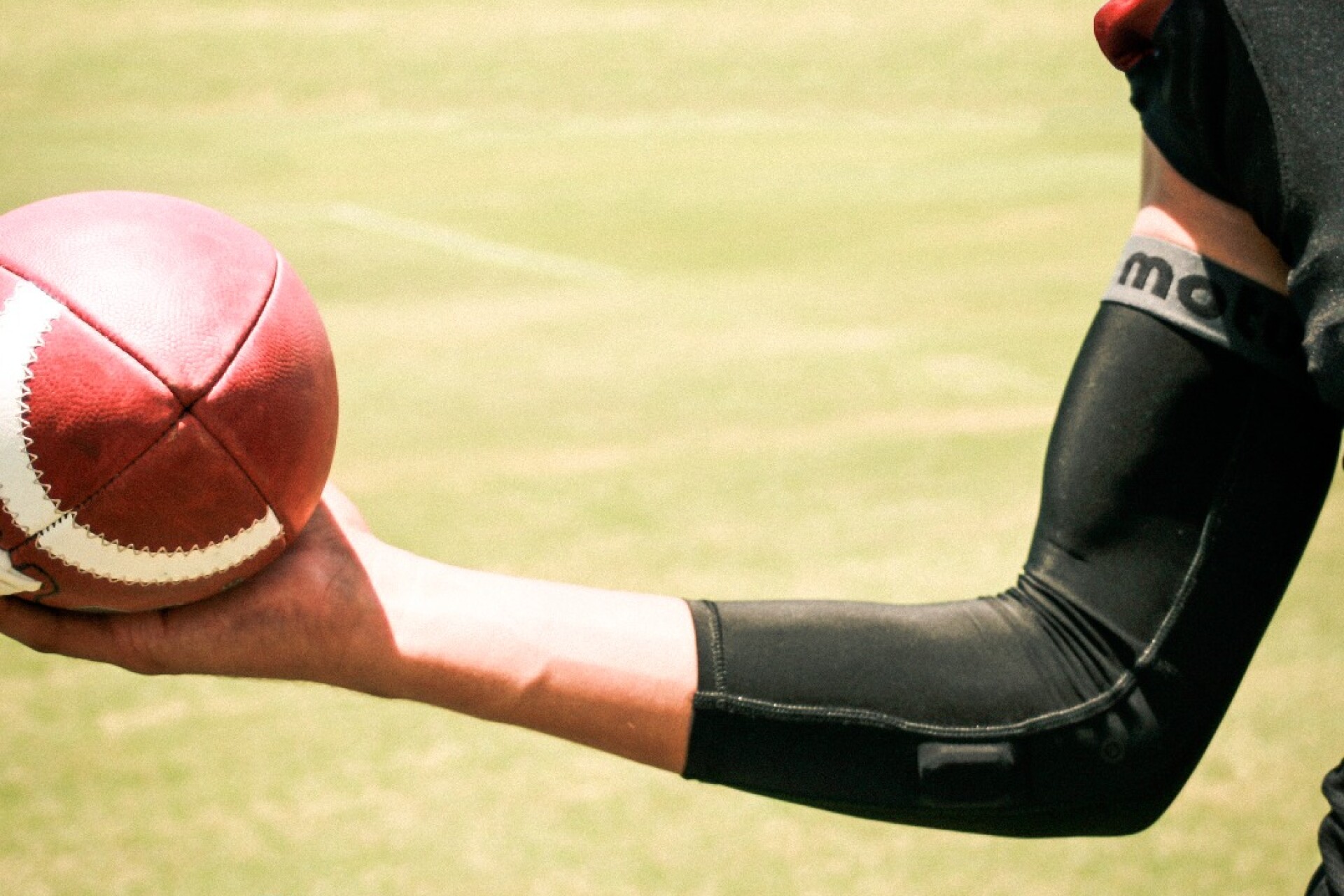 motusQB give quarterbacks' performance a shot in the arm