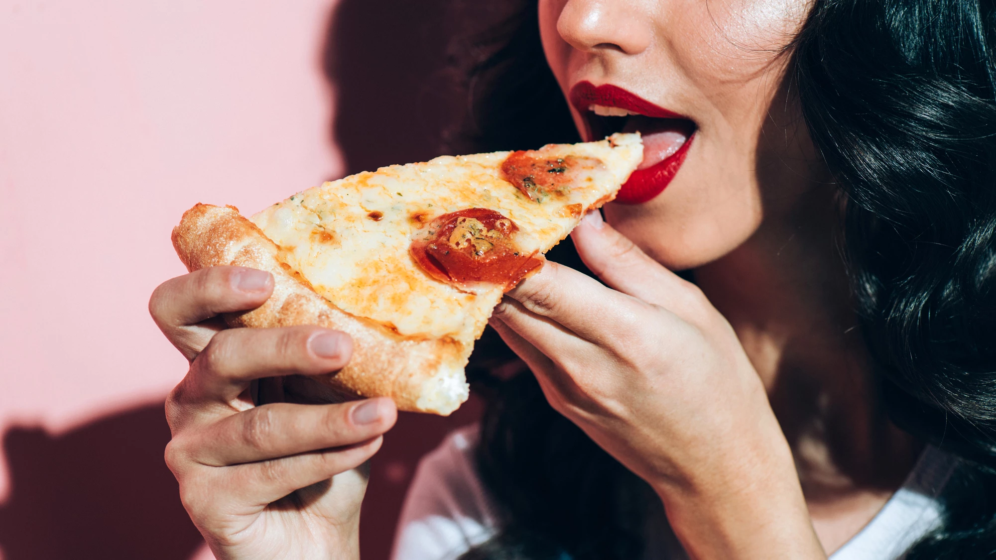 Consuming food with nutrient value triggers the release of a feel-good chemical by the brain