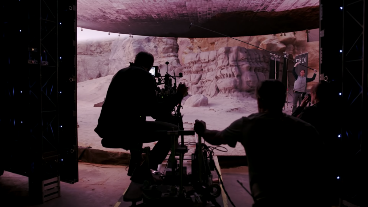 Real cameras shooting in an Unreal environment