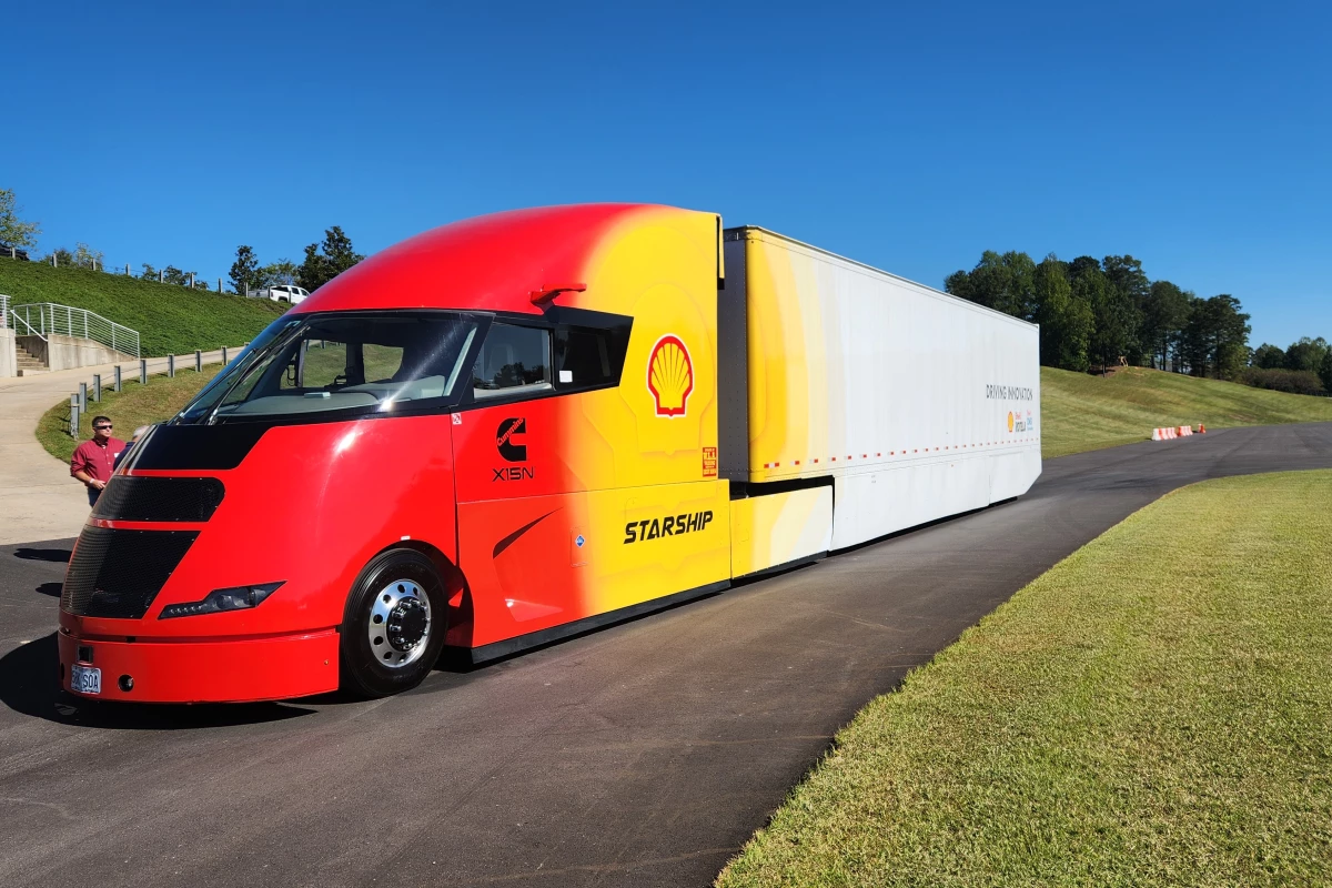 Shell Starship 3.0 is the latest rendition of the highway efficiency test rig Shell Rotella uses to test real-world, available-today technologies for trucking efficiency