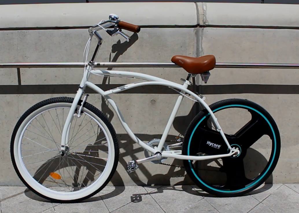 A Centinel Wheel-equipped bicycle